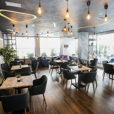 Lubjana Hotel Дуррес Экстерьер фото