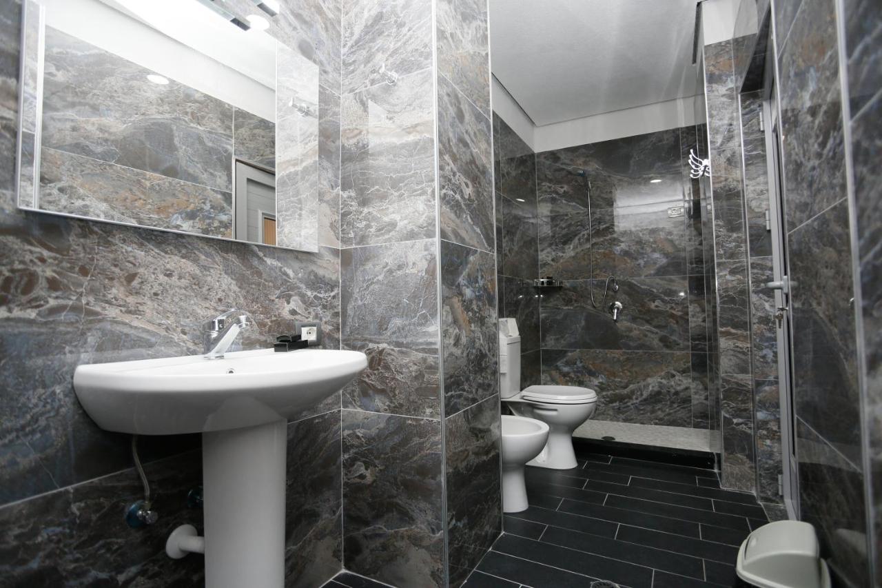 Lubjana Hotel Дуррес Экстерьер фото