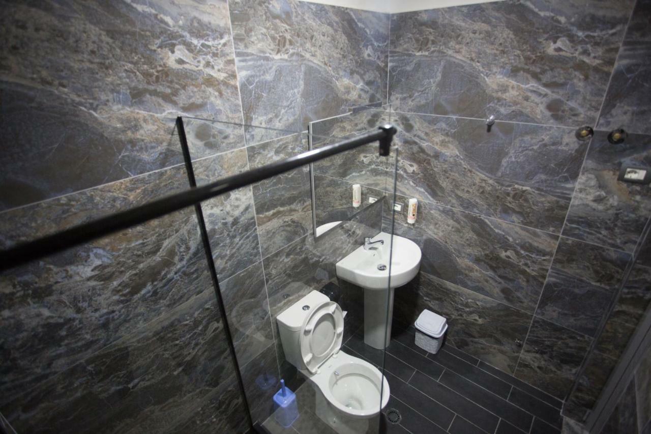 Lubjana Hotel Дуррес Экстерьер фото